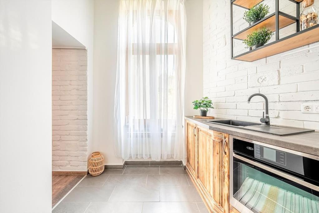 Brendon Design Home Budapest Eksteriør billede